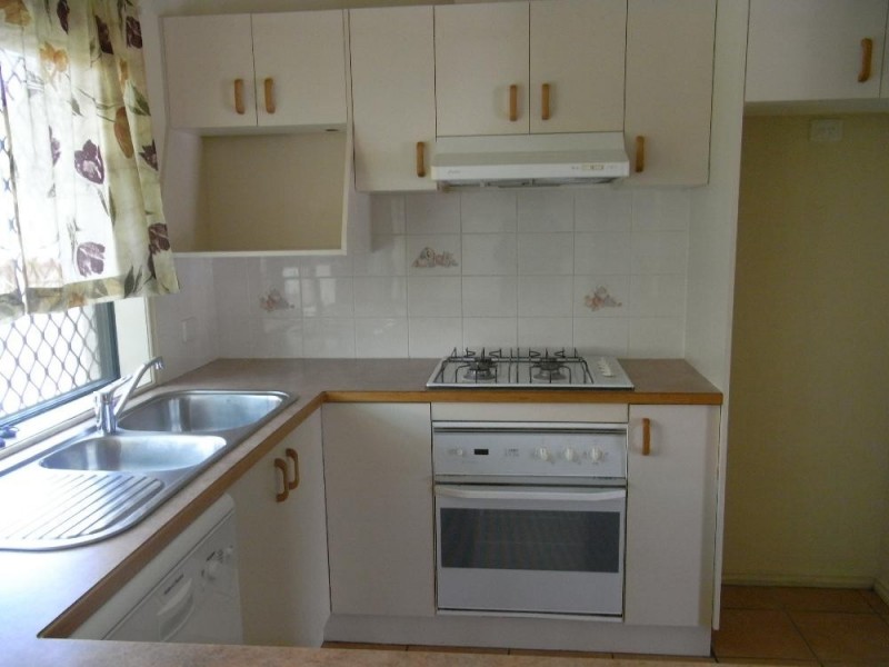 8/14 Tristan Court, Lavington NSW 2641