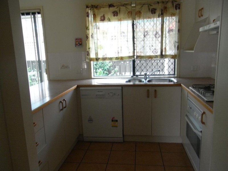 8/14 Tristan Court, Lavington NSW 2641