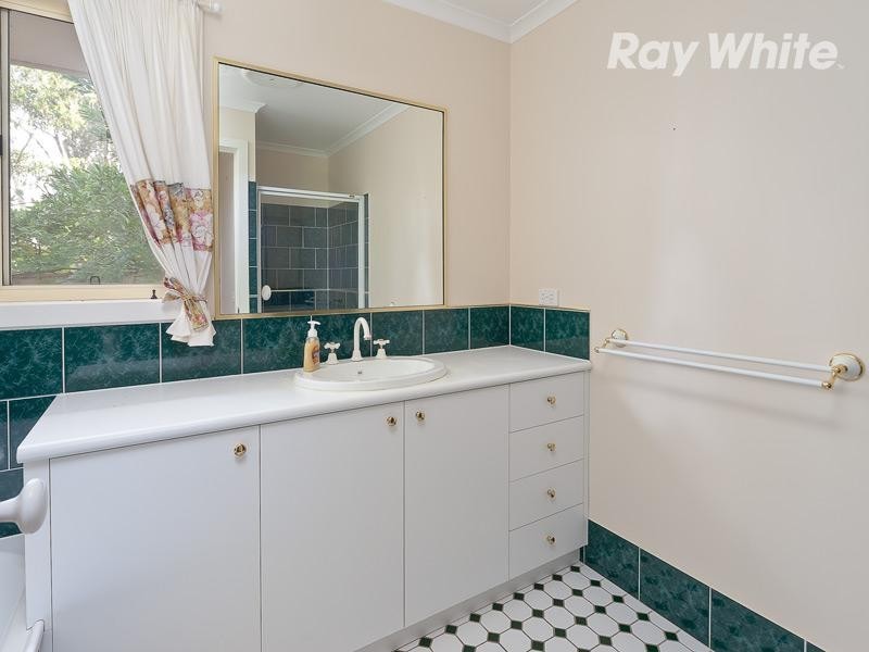 3 Alkira Court, Lavington NSW 2641