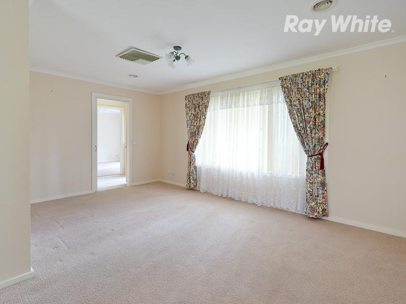 3 Alkira Court, Lavington NSW 2641