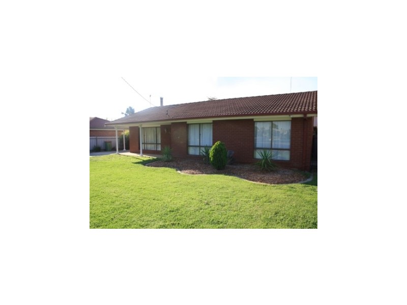 53 Pell Street, Howlong NSW 2643
