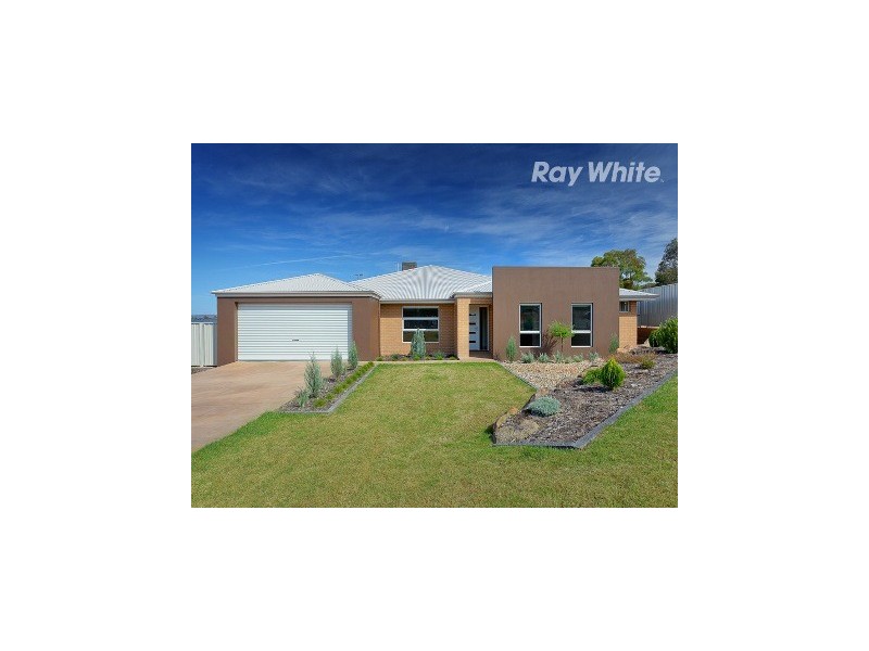 2 Ferrier Court, Thurgoona NSW 2640