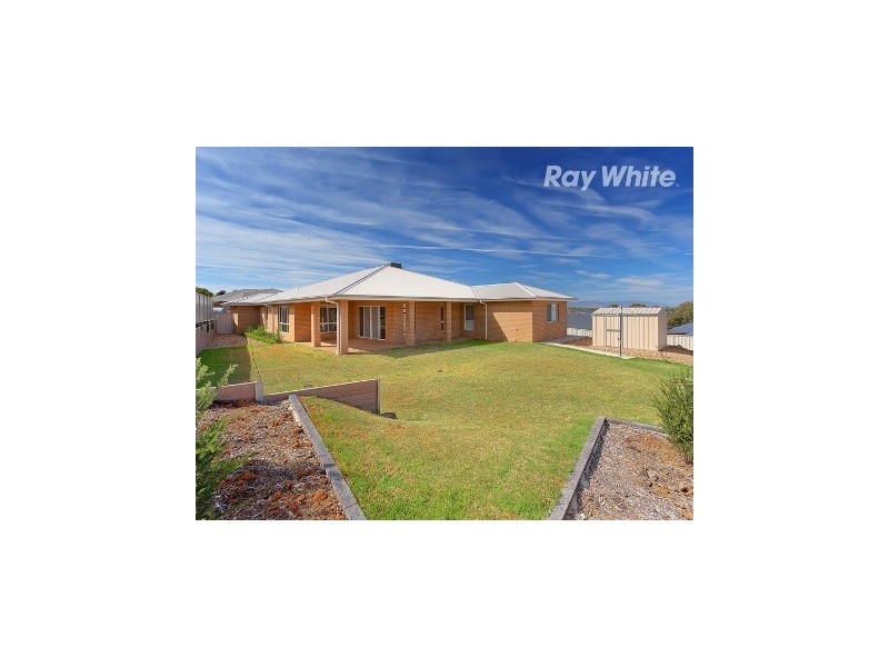 2 Ferrier Court, Thurgoona NSW 2640