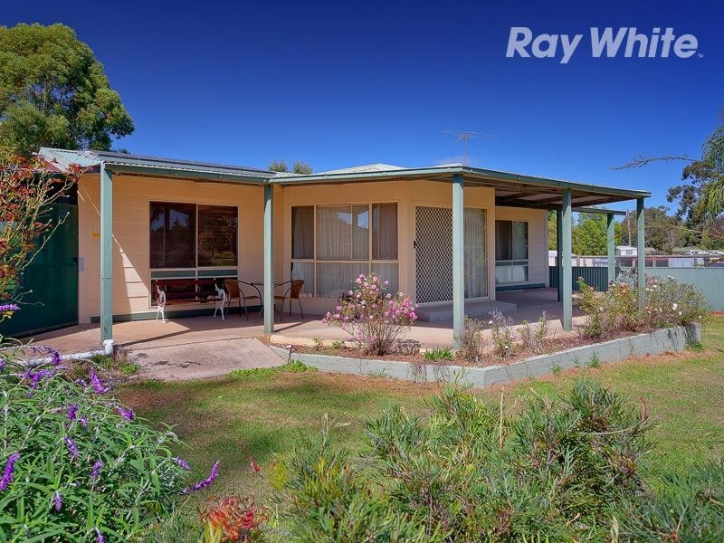 2 Jude Street, Howlong NSW 2643