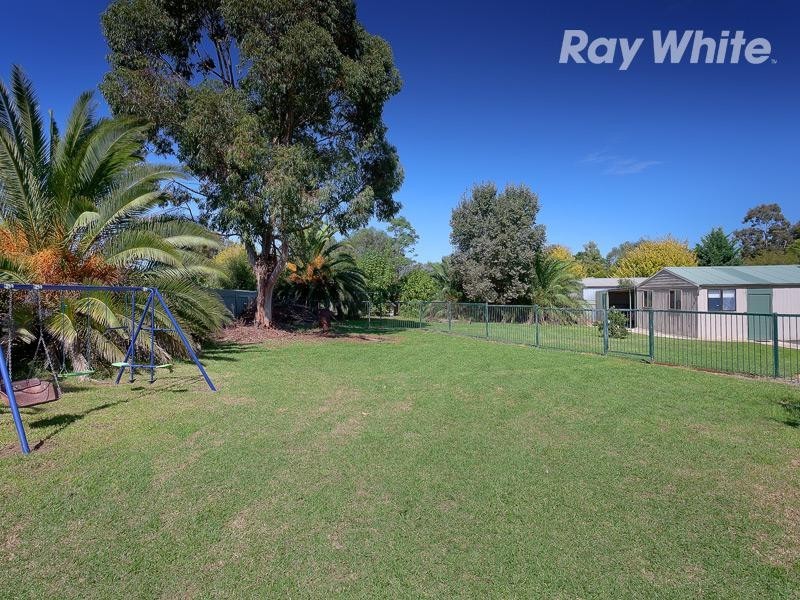 2 Jude Street, Howlong NSW 2643