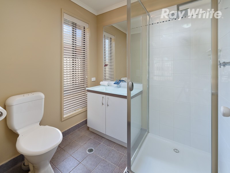 163 Golf Club Drive, Howlong NSW 2643