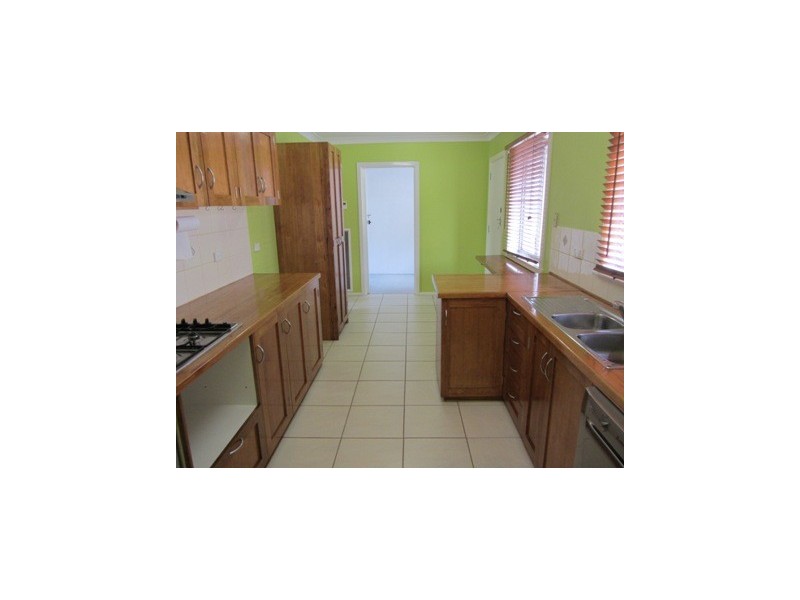 1/428 Strang Place, Lavington NSW 2641