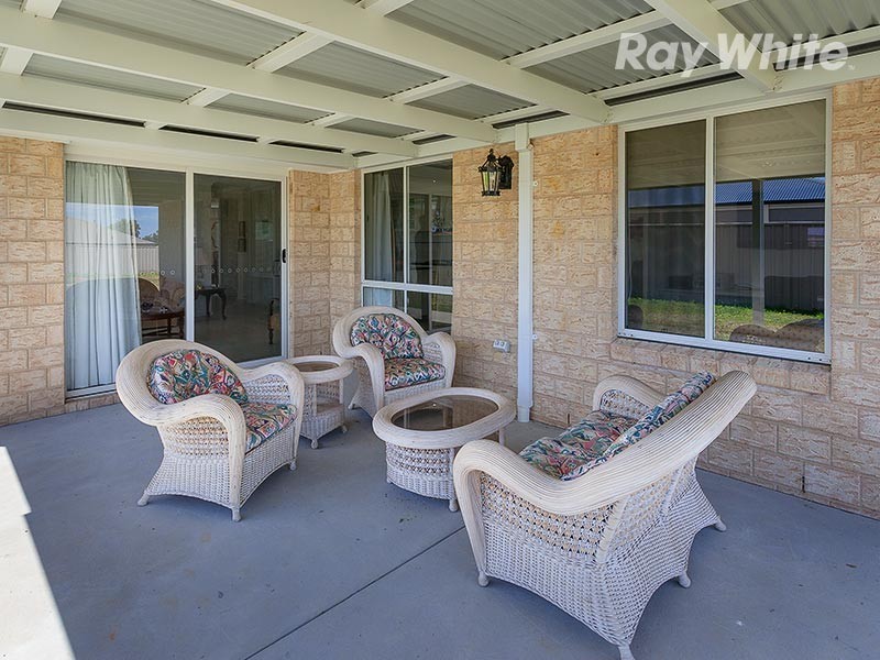 87 Read Street, Howlong NSW 2643