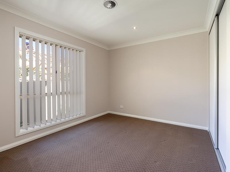 3 Whitton Drive, Thurgoona NSW 2640