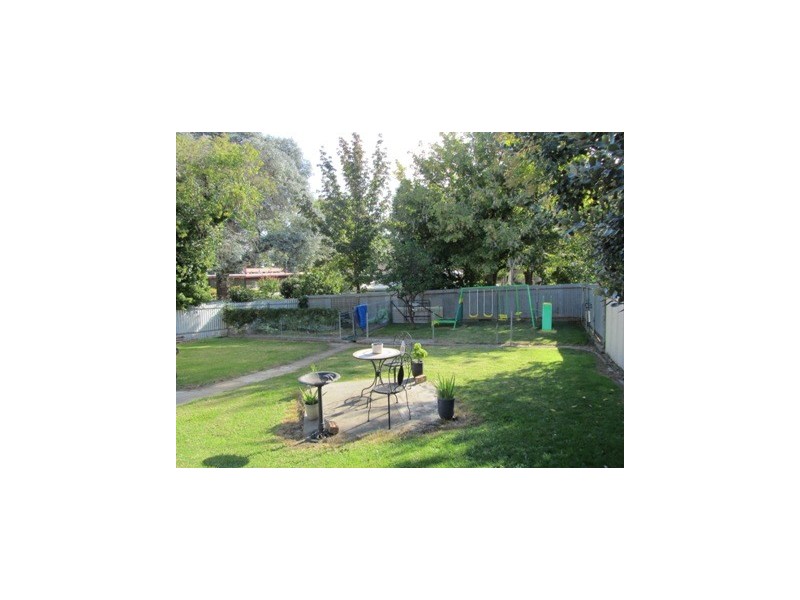 731 Jones Street, Albury NSW 2640