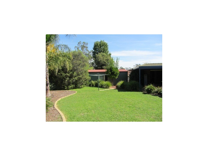 1 Ironbark Road, Thurgoona NSW 2640