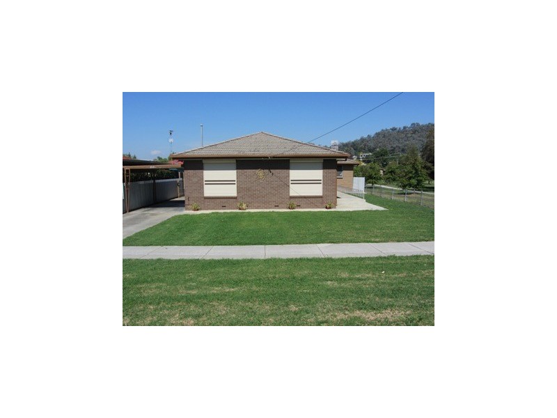 135 Borella Road, East Albury NSW 2640