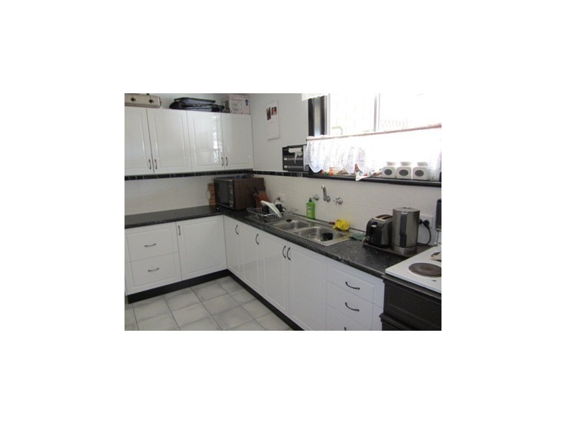 135 Borella Road, East Albury NSW 2640