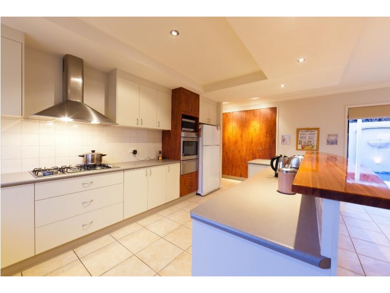 41 Gould Avenue, West Albury NSW 2640