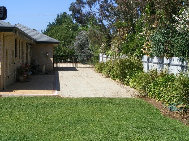 91 Hoddle Street, Howlong NSW 2643