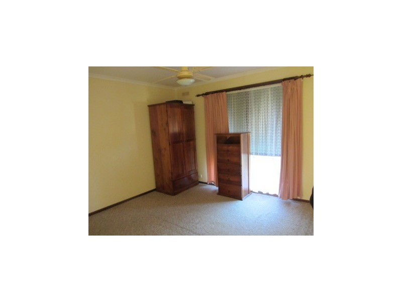 95 Hotham Circuit, Thurgoona NSW 2640