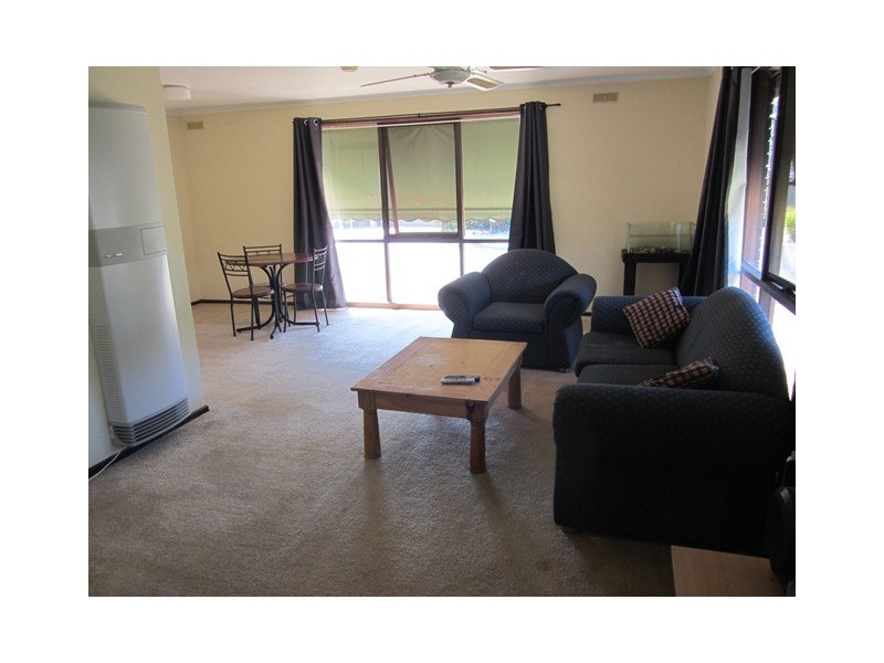 95 Hotham Circuit, Thurgoona NSW 2640