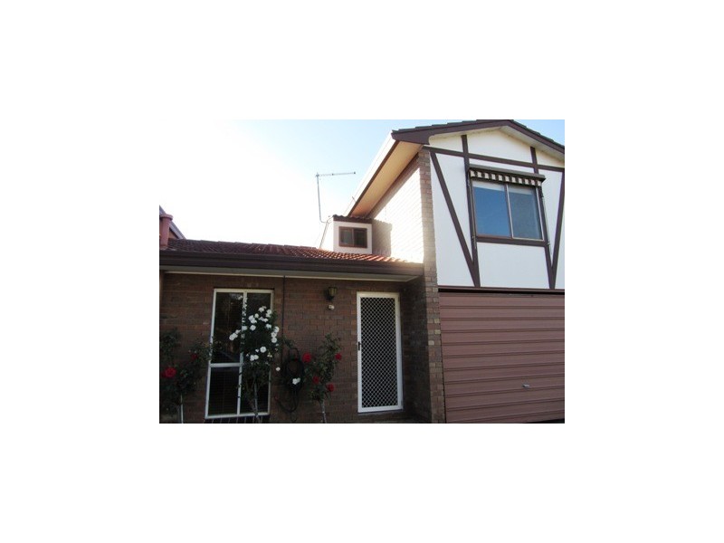 4/523 Hovell Street, Albury NSW 2640