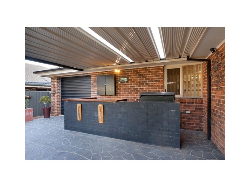 8 Willaroo Street, Thurgoona NSW 2640