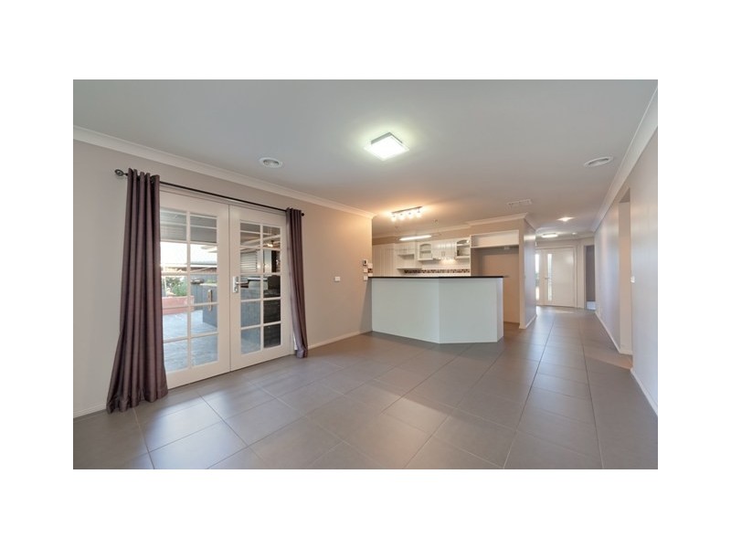 8 Willaroo Street, Thurgoona NSW 2640