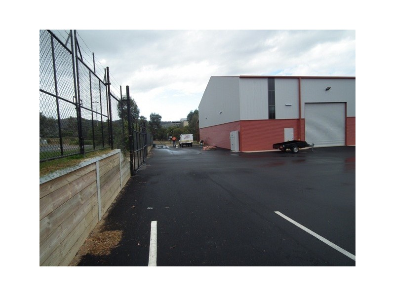 233 McKoy Street, Wodonga VIC 3690