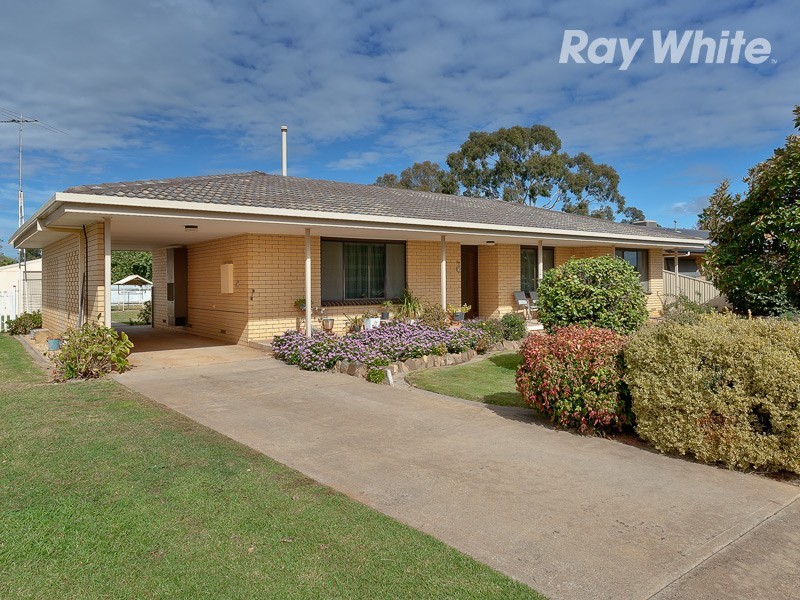 98 Kennedy Street, Howlong NSW 2643