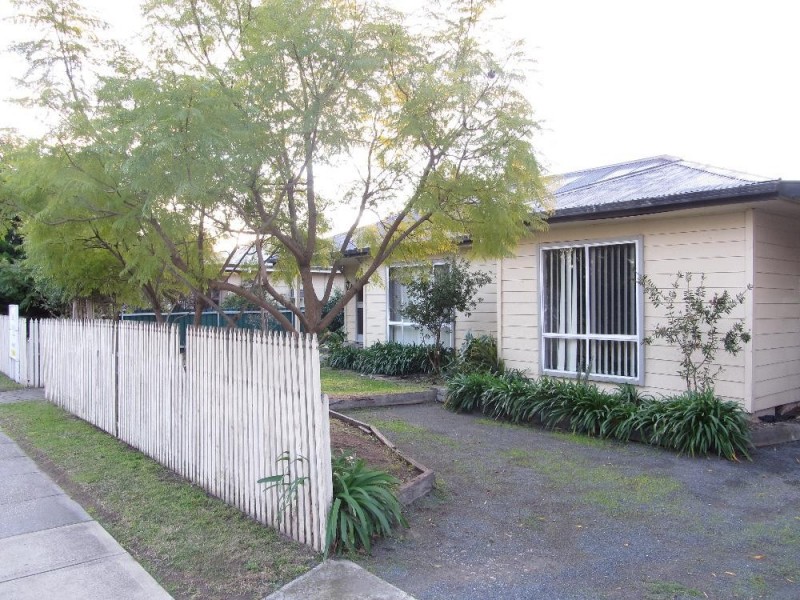 384 Union Road, Lavington NSW 2641