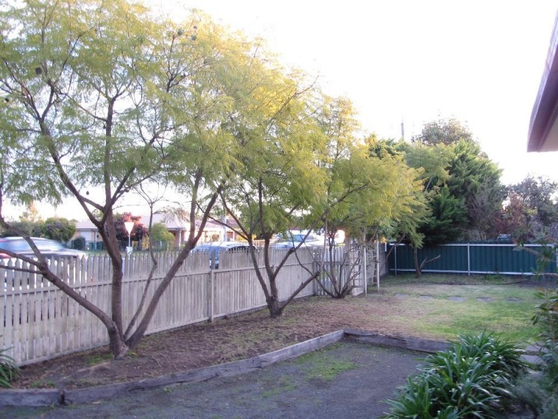 384 Union Road, Lavington NSW 2641