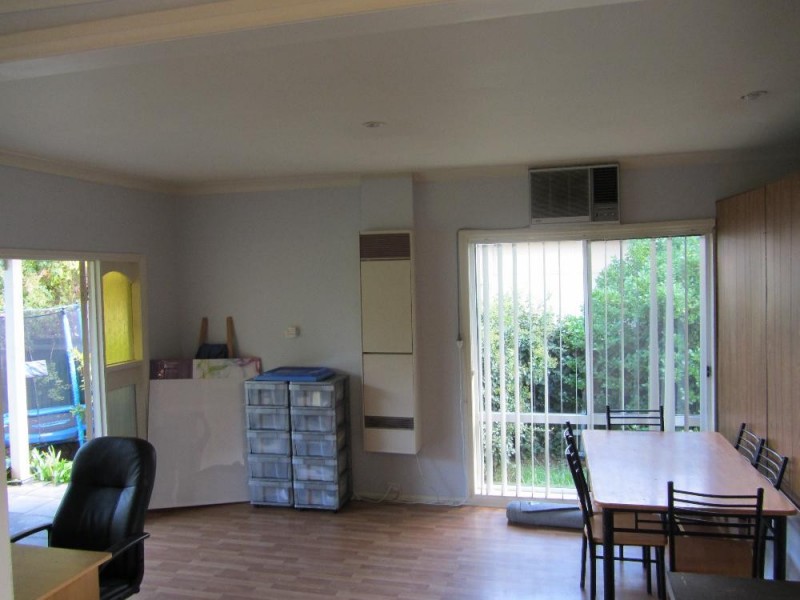 384 Union Road, Lavington NSW 2641