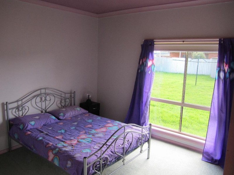 384 Union Road, Lavington NSW 2641