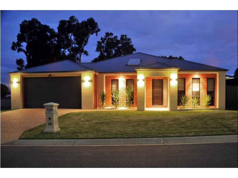 20 Nicola Place, Lavington NSW 2641