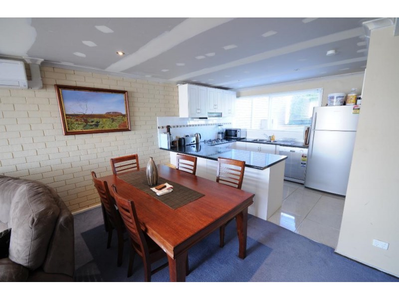5/429 Griffith Road, Lavington NSW 2641