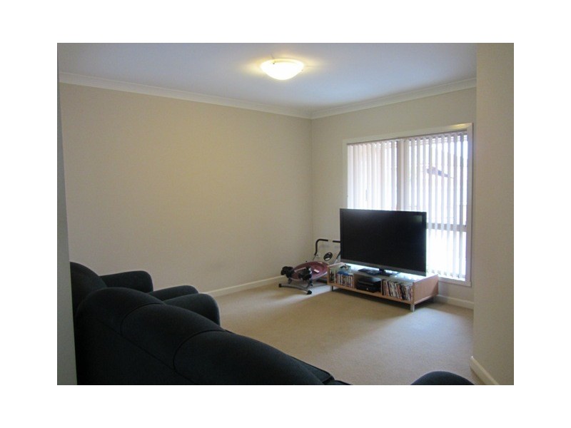 1 and 2/1001 Sylvania Ave, North Albury NSW 2640