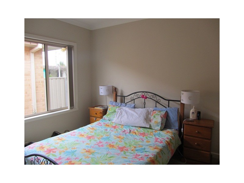 1 and 2/1001 Sylvania Ave, North Albury NSW 2640