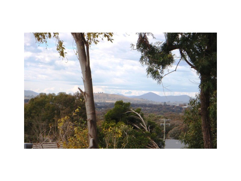 264 Desmond St, Lavington NSW 2641