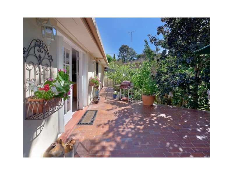 264 Desmond St, Lavington NSW 2641