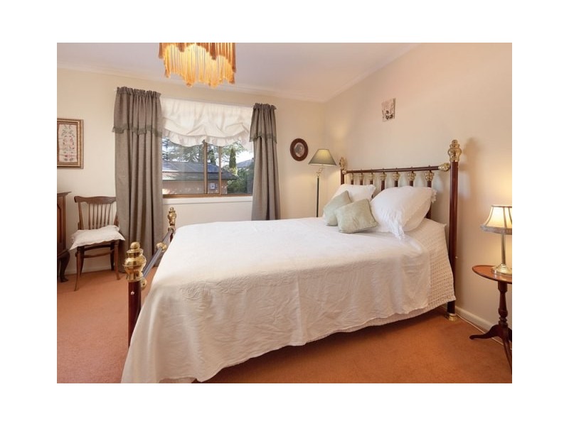 264 Desmond St, Lavington NSW 2641