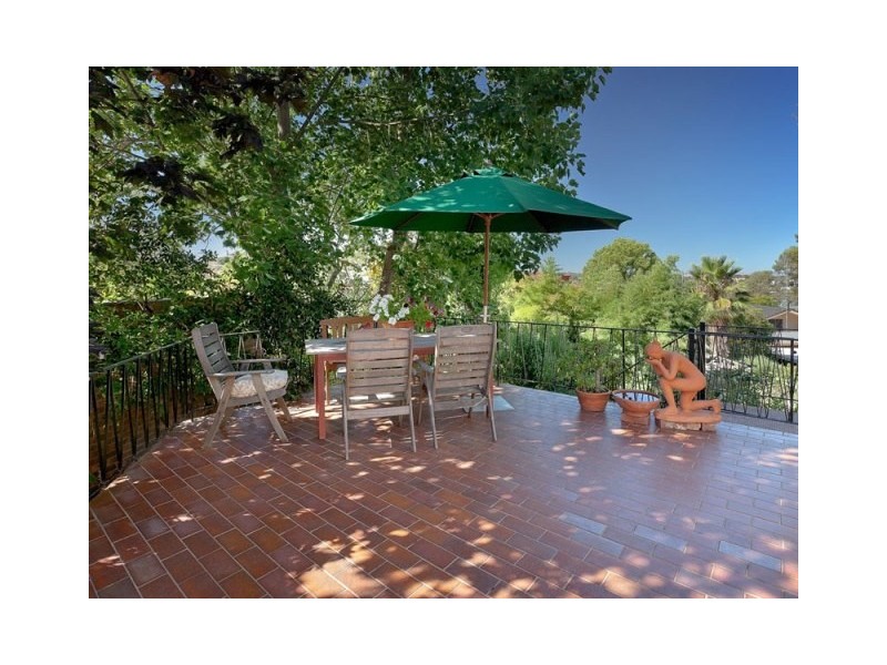 264 Desmond St, Lavington NSW 2641