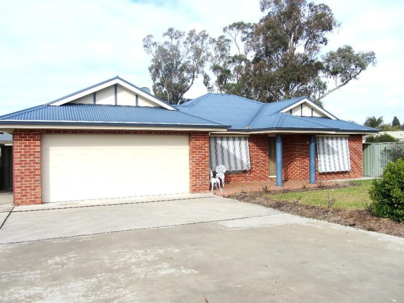 89 Adams Street, Jindera NSW 2642