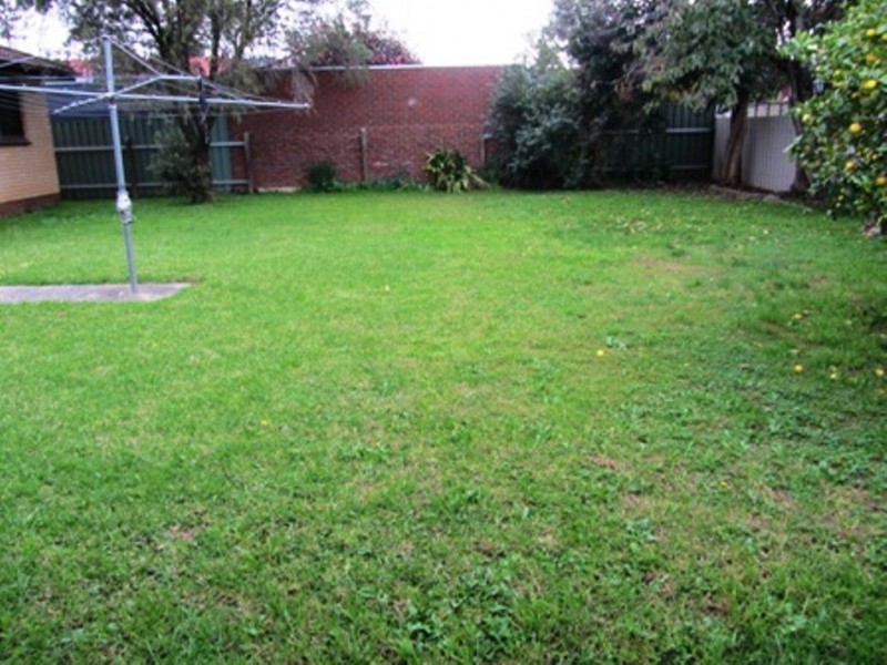 528 Regina Avenue, Albury NSW 2640