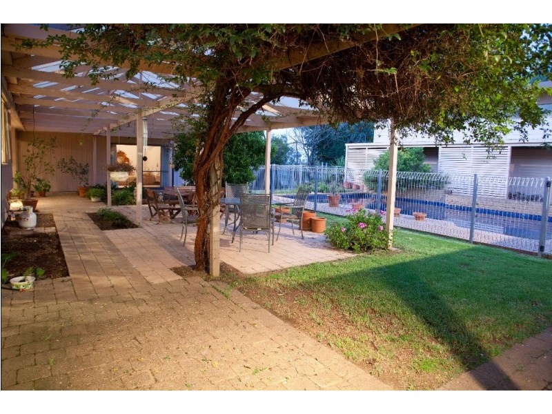 17 Hilsley Lane, Jindera NSW 2642
