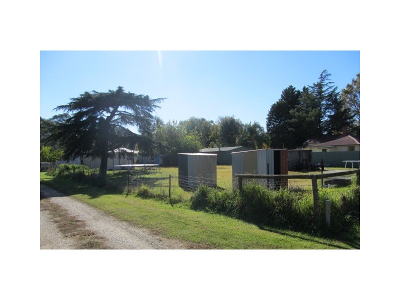 106 Creek Street, Jindera NSW 2642