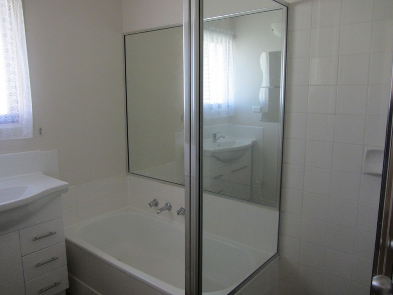 2 Algona Road, Springdale Heights NSW 2641