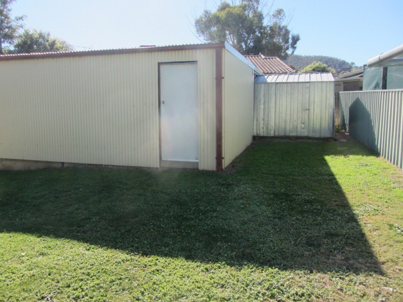 2 Algona Road, Springdale Heights NSW 2641