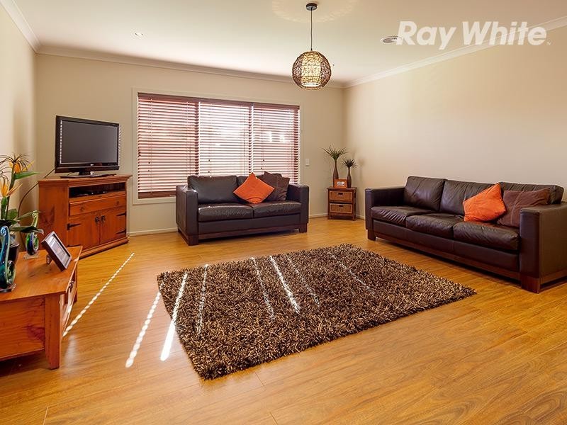 33 Oxford Drive, Thurgoona NSW 2640