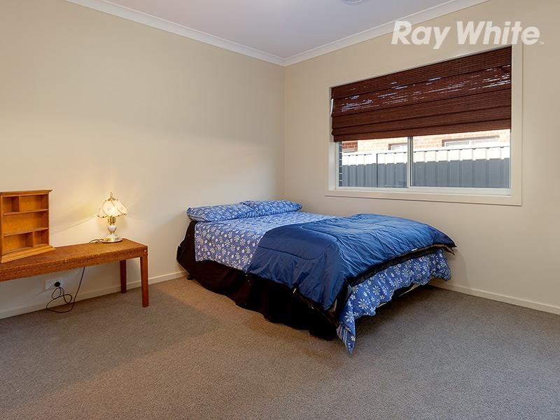 33 Oxford Drive, Thurgoona NSW 2640