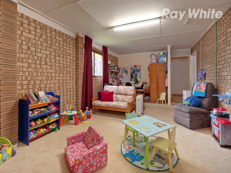 17 Hawkins Street, Howlong NSW 2643