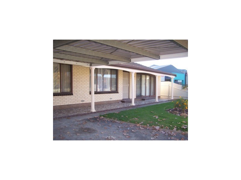 437 Urana Road, Lavington NSW 2641