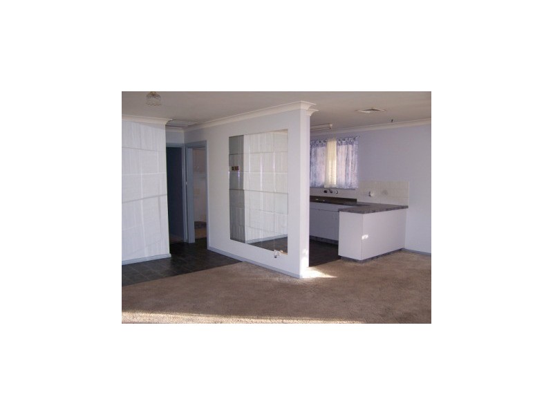 437 Urana Road, Lavington NSW 2641