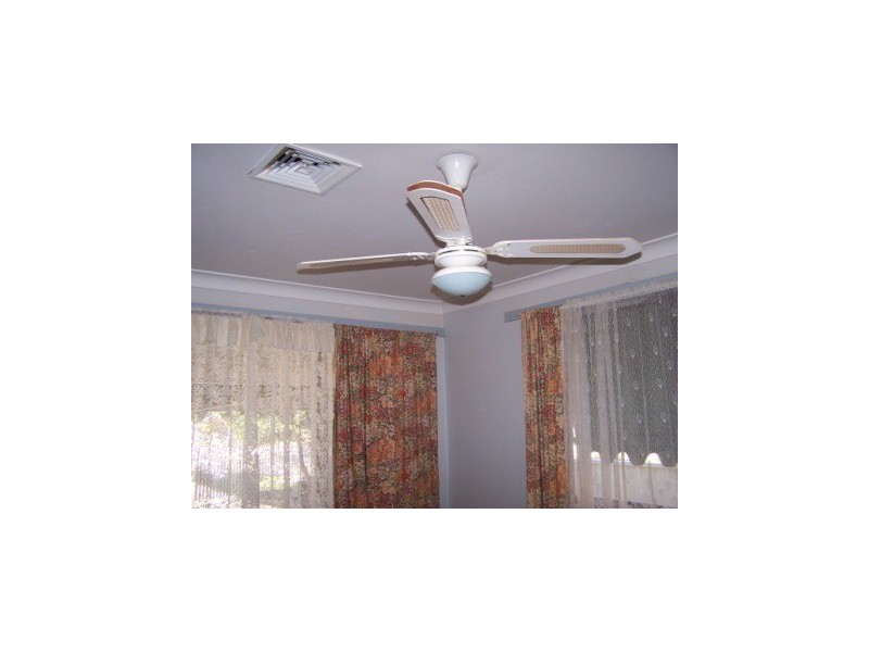 437 Urana Road, Lavington NSW 2641